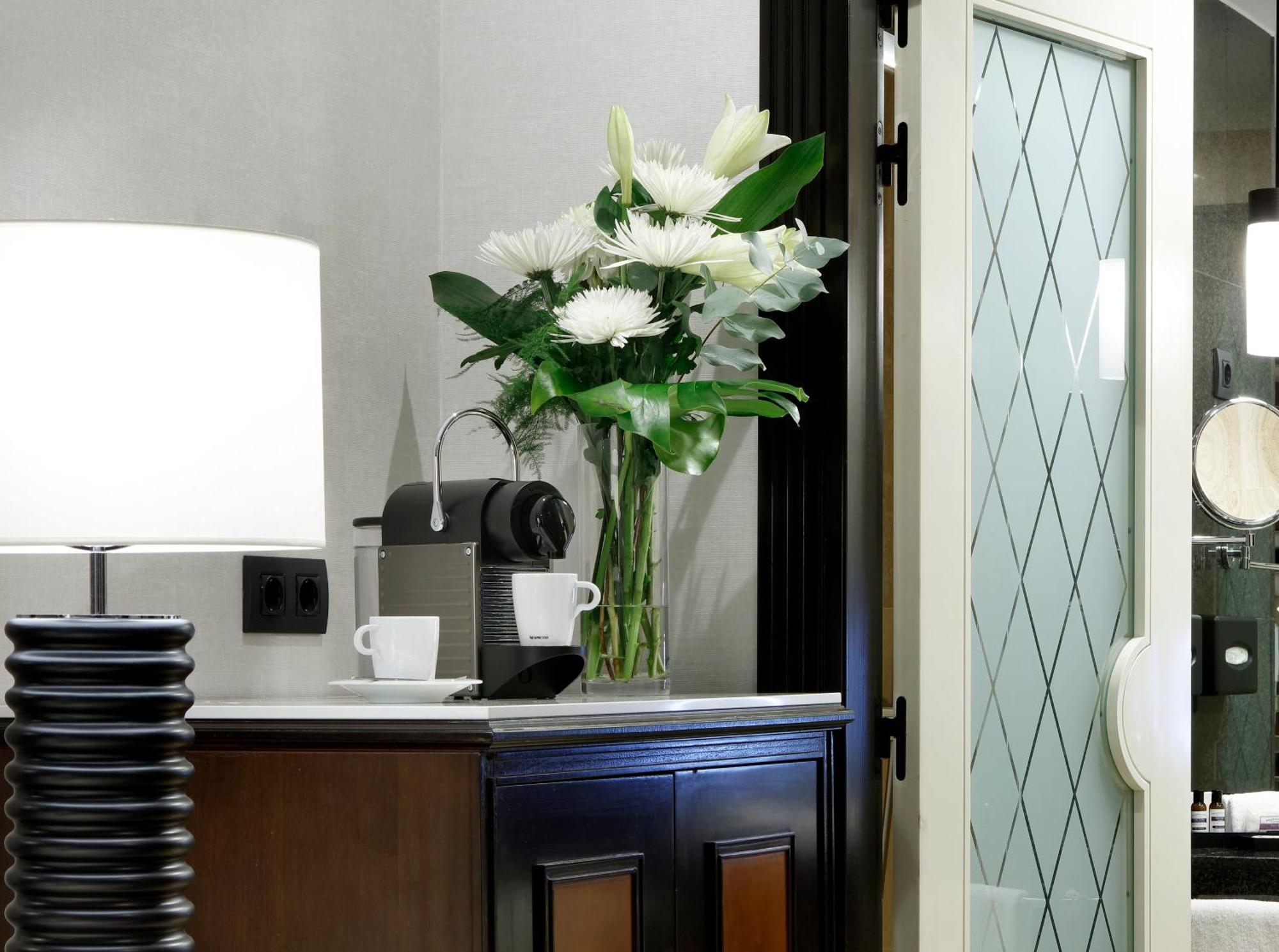 Hyatt Regency Hesperia Madrid Hotel Szoba fotó